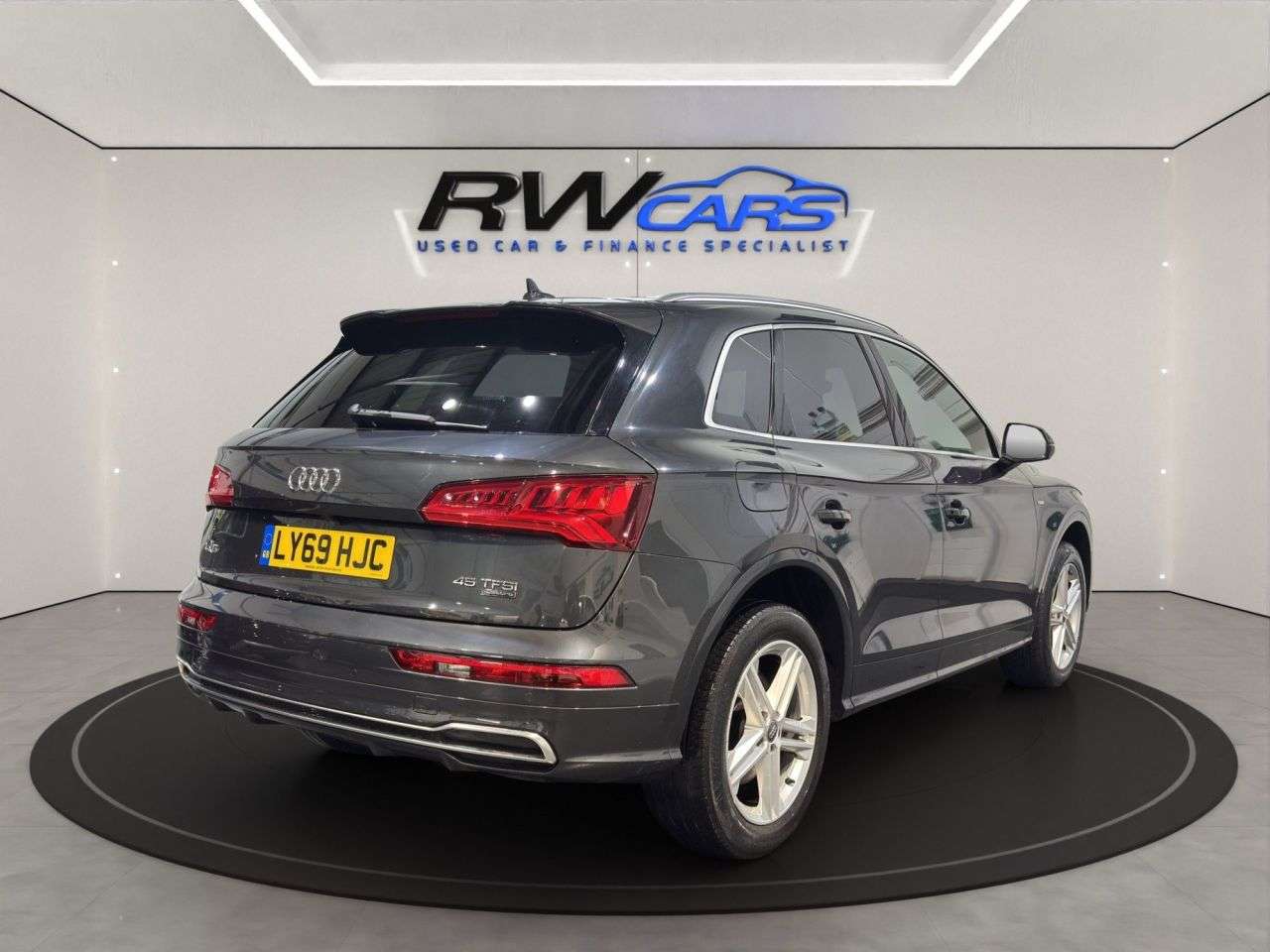 2020 AUDI Q5 2020 AUDI Q5