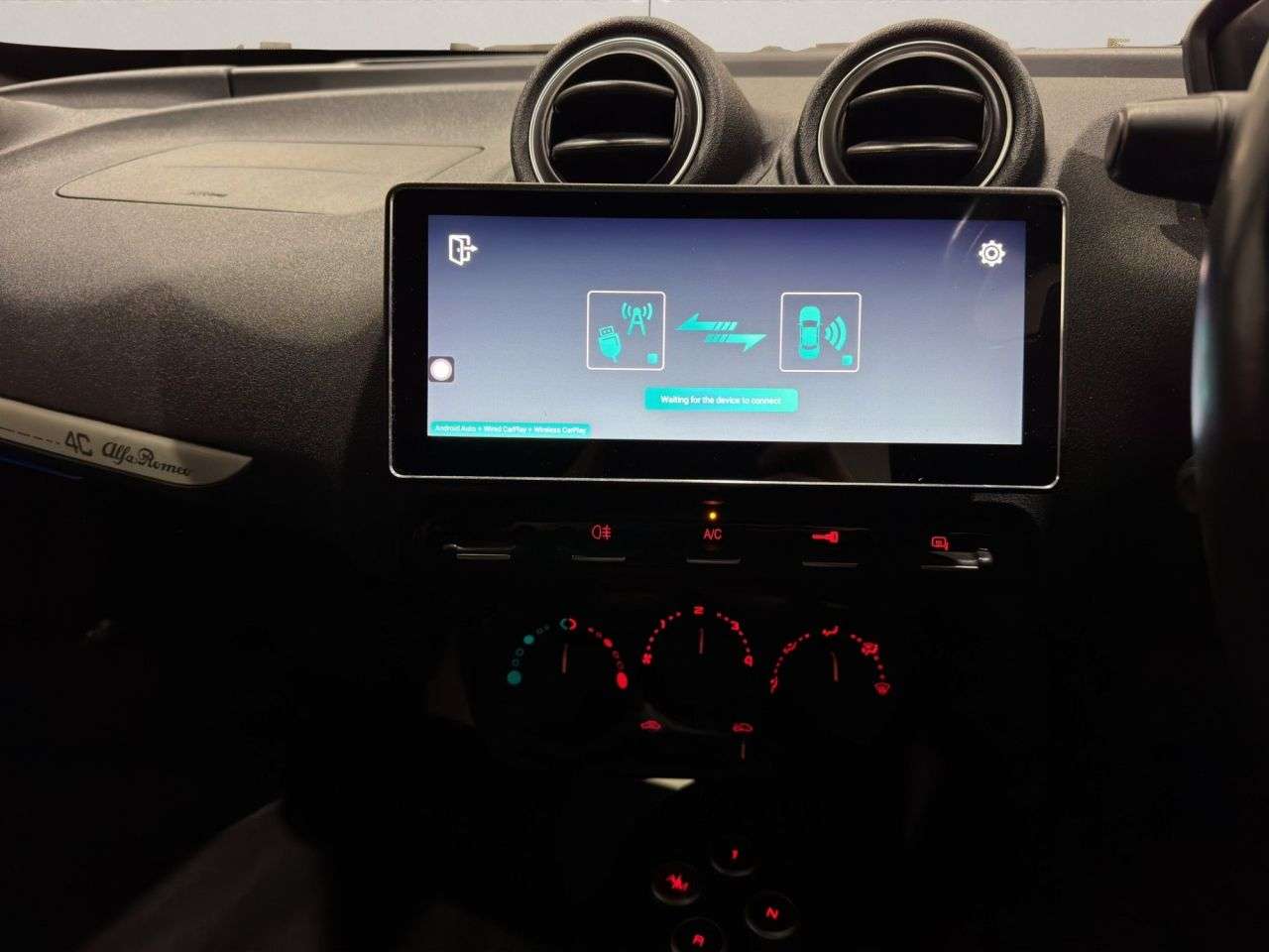 2016 ALFA ROMEO 4C 2016 ALFA ROMEO 4C