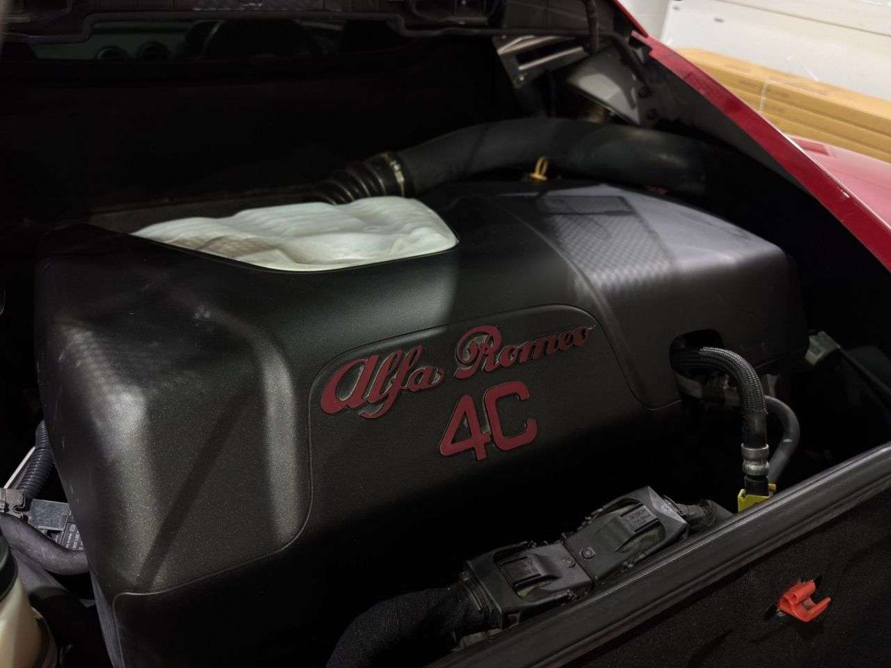 2016 ALFA ROMEO 4C 2016 ALFA ROMEO 4C