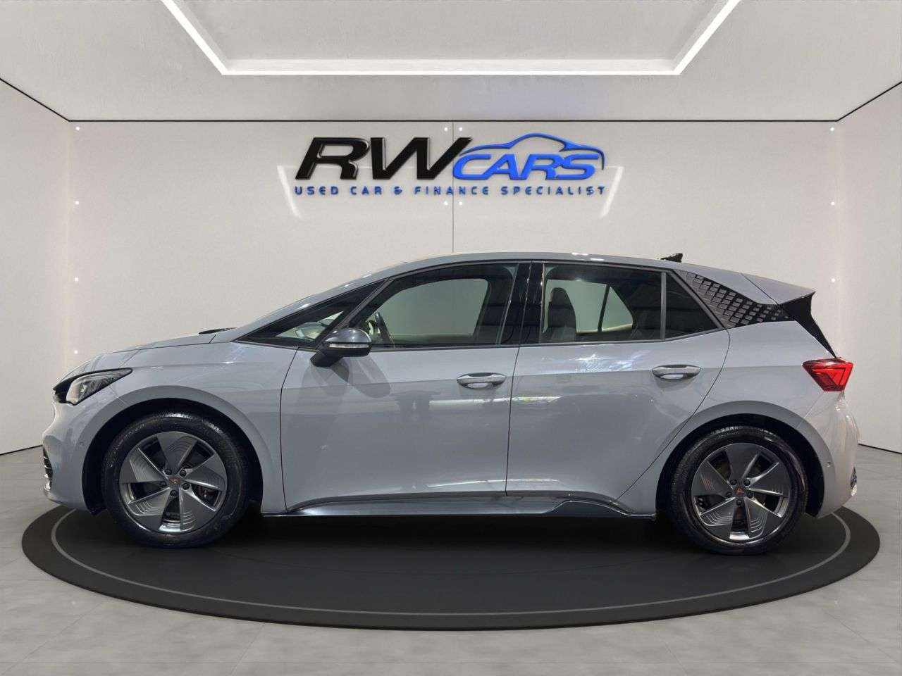 A 2022 CUPRA BORN 58kWh V1 Hatchback 5dr Electric Auto (204 ps) A 2022 CUPRA BORN 58kWh V1 Hatchback 5dr Electric Auto (204 ps)