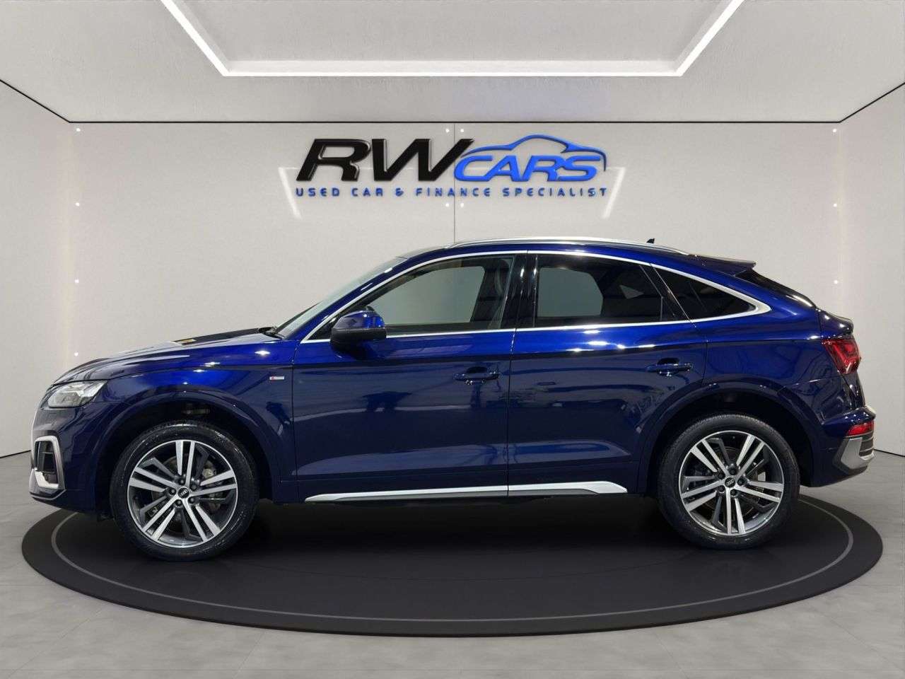 A 2022 AUDI Q5 2.0 TFSI 45 S line Sportback 5dr Petrol S Tronic quattro Euro 6 (s/s) (265 A 2022 AUDI Q5 2.0 TFSI 45 S line Sportback 5dr Petrol S Tronic quattro Euro 6 (s/s) (265