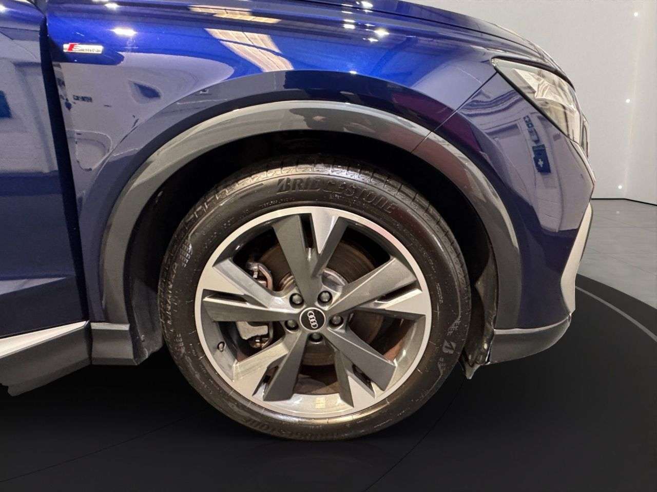 2021 AUDI Q4 E-TRON 2021 AUDI Q4 E-TRON