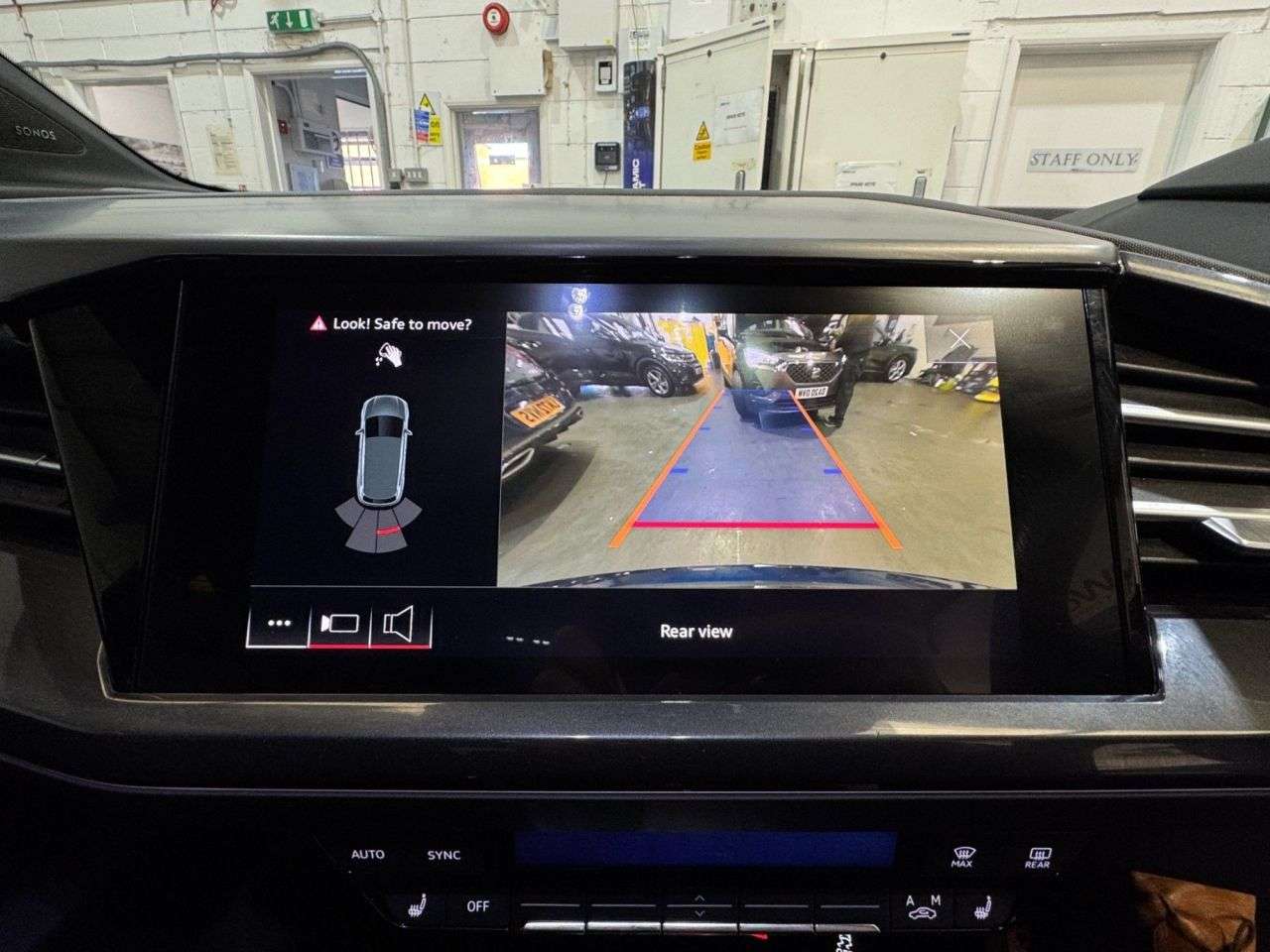 2021 AUDI Q4 E-TRON 2021 AUDI Q4 E-TRON