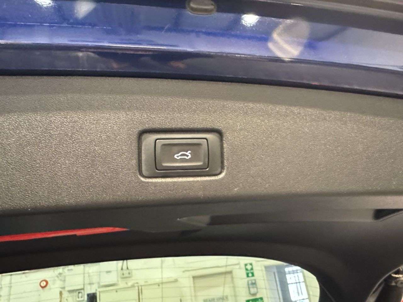 2021 AUDI Q4 E-TRON 2021 AUDI Q4 E-TRON