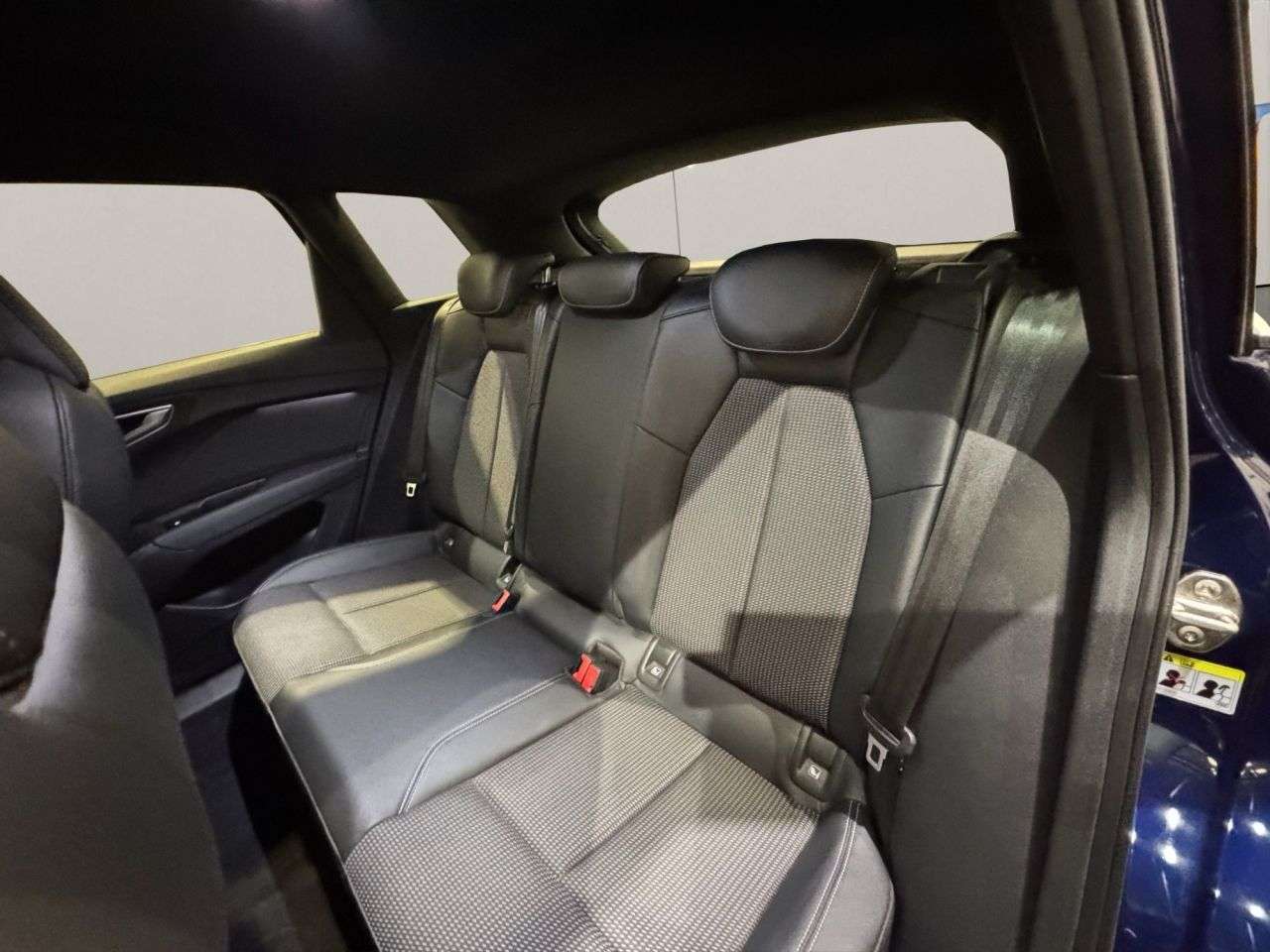 2021 AUDI Q4 E-TRON 2021 AUDI Q4 E-TRON