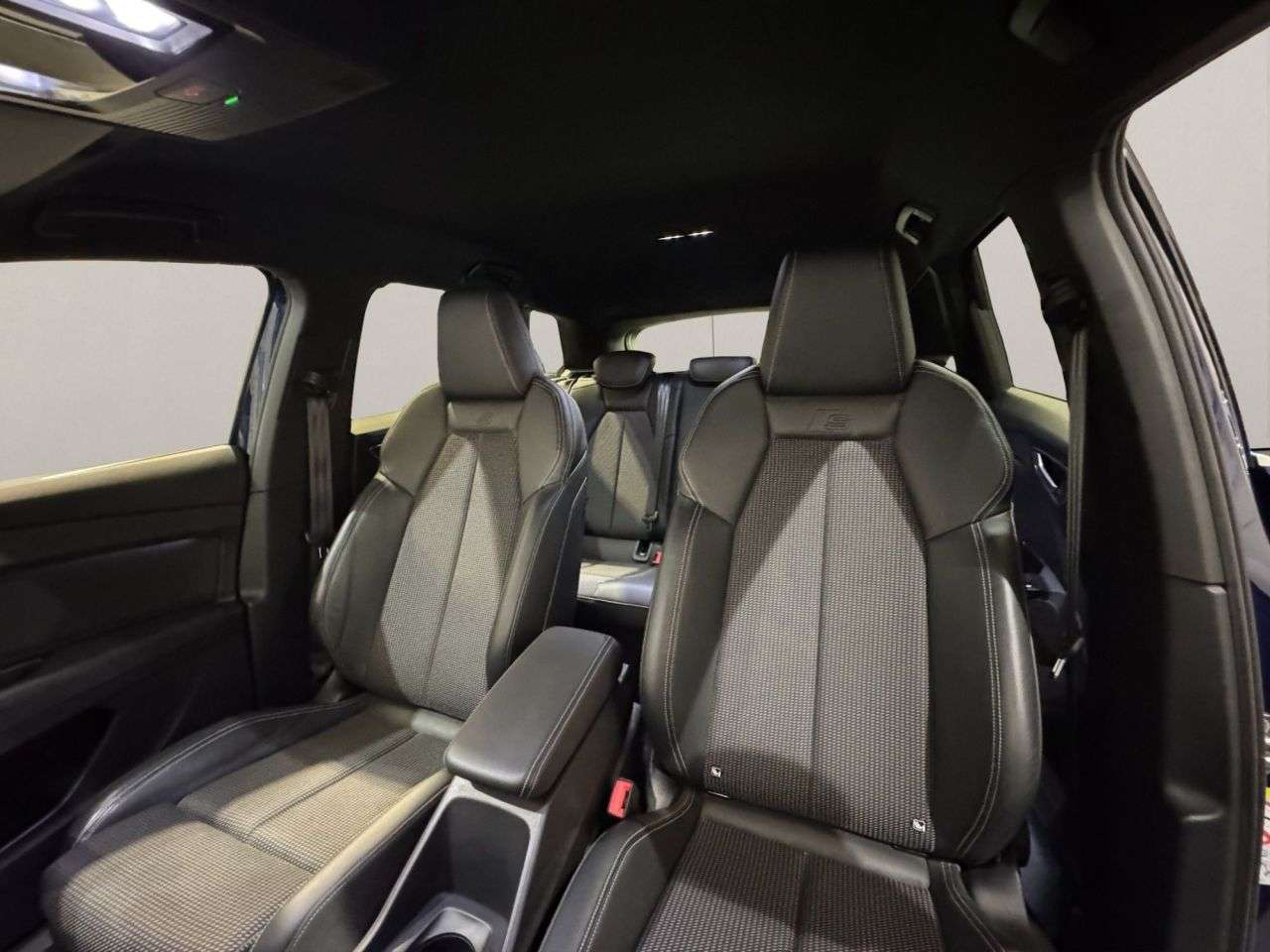 2021 AUDI Q4 E-TRON 2021 AUDI Q4 E-TRON