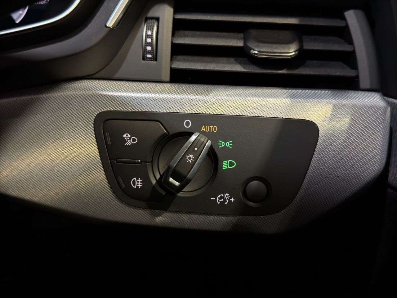 2022 AUDI A4 2022 AUDI A4