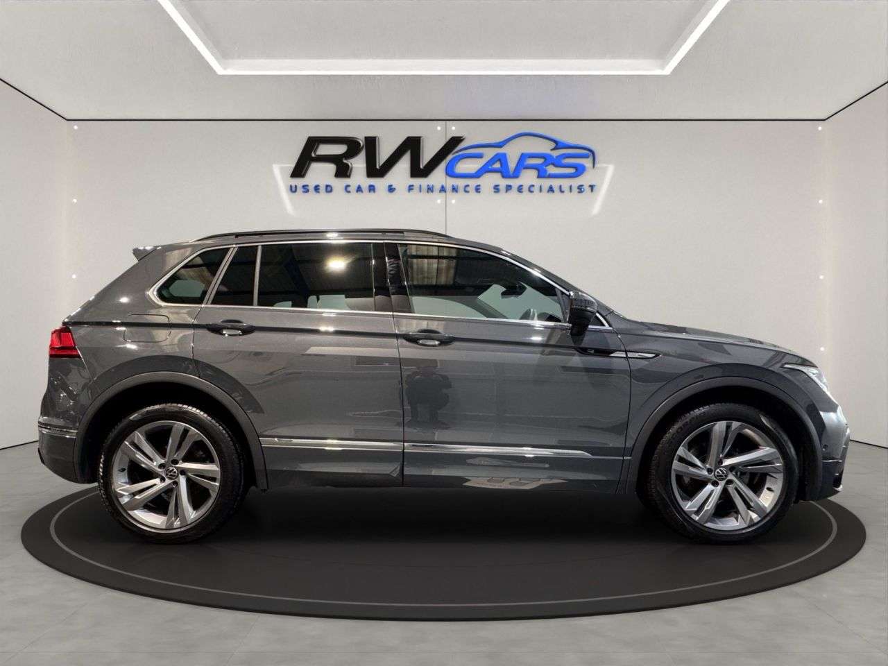 2023 VOLKSWAGEN TIGUAN 2023 VOLKSWAGEN TIGUAN