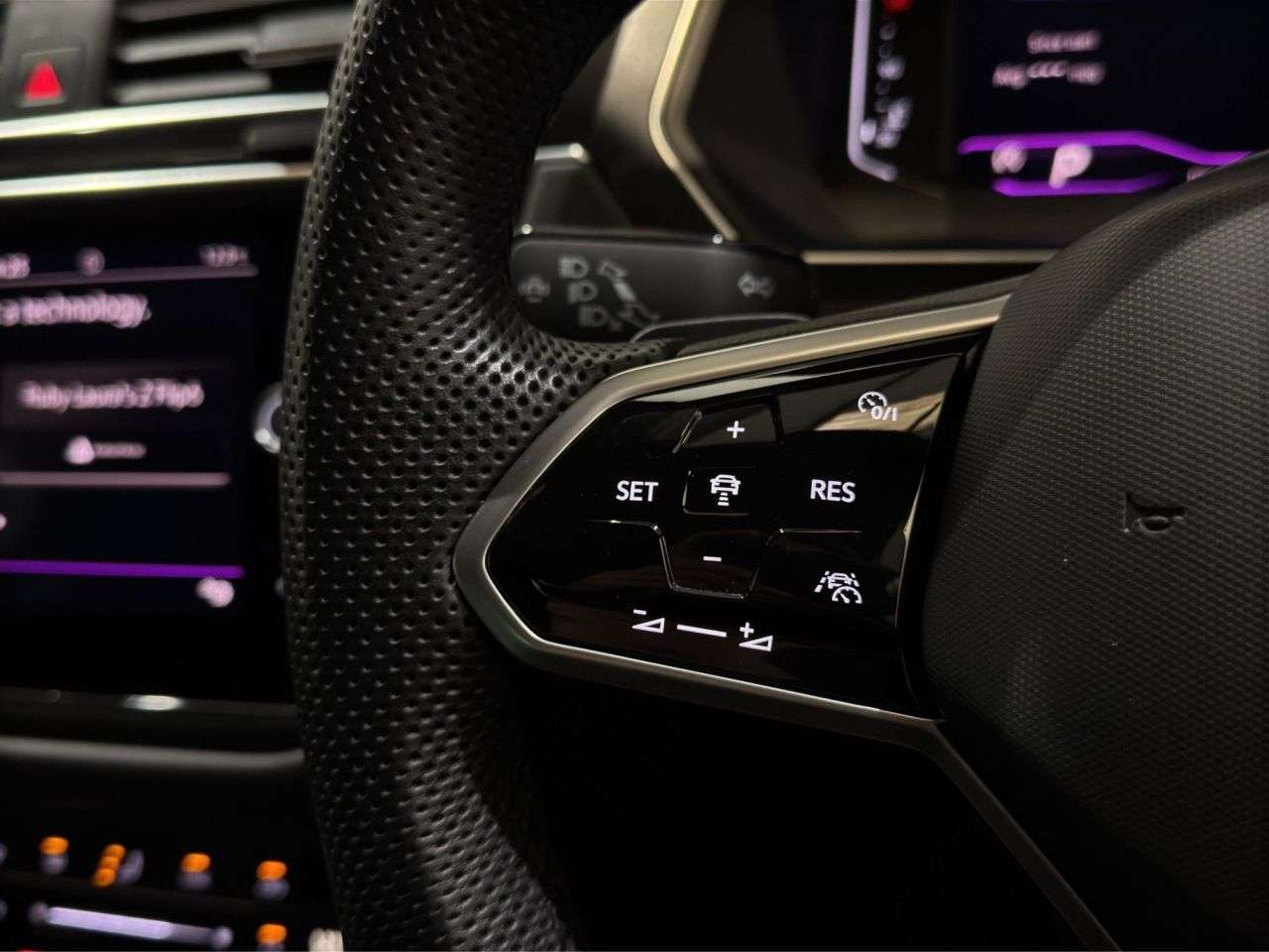 2023 VOLKSWAGEN TIGUAN 2023 VOLKSWAGEN TIGUAN