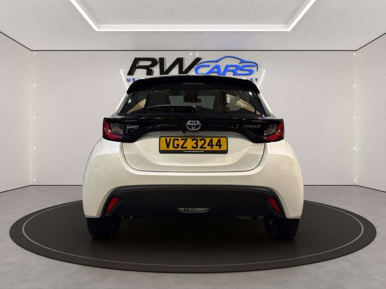 2021 TOYOTA YARIS 2021 TOYOTA YARIS