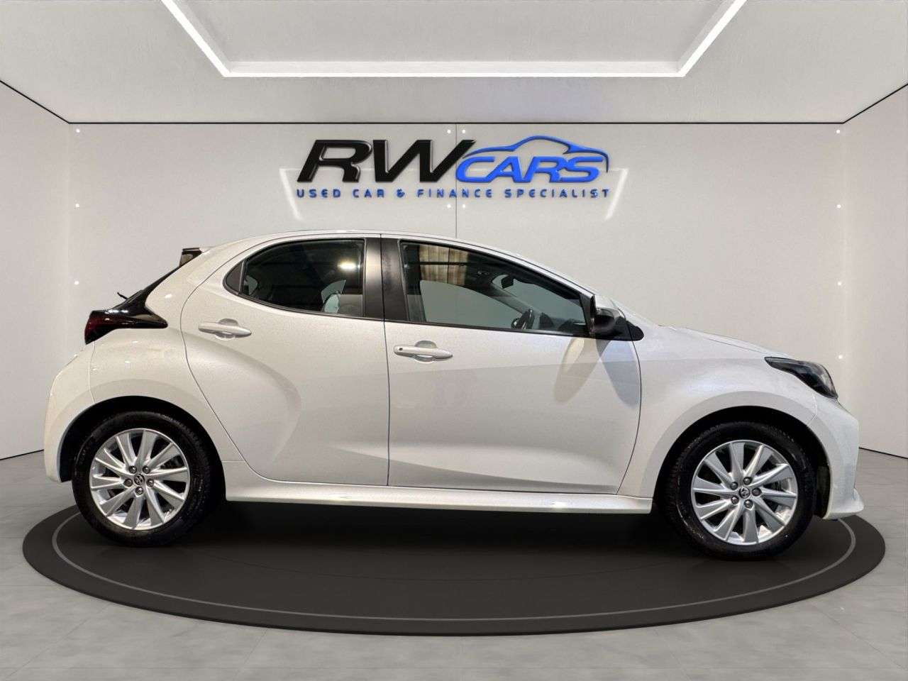 2021 TOYOTA YARIS 2021 TOYOTA YARIS