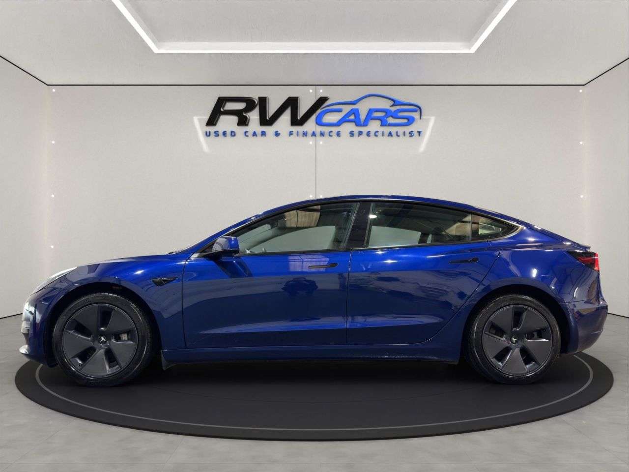 A 2021 TESLA MODEL 3 (Dual Motor) Long Range Saloon 4dr Electric Auto 4WDE (346 ps) A 2021 TESLA MODEL 3 (Dual Motor) Long Range Saloon 4dr Electric Auto 4WDE (346 ps)