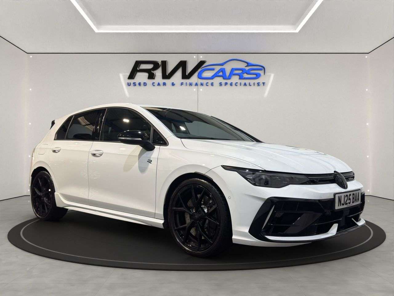 2025 VOLKSWAGEN GOLF 2025 VOLKSWAGEN GOLF