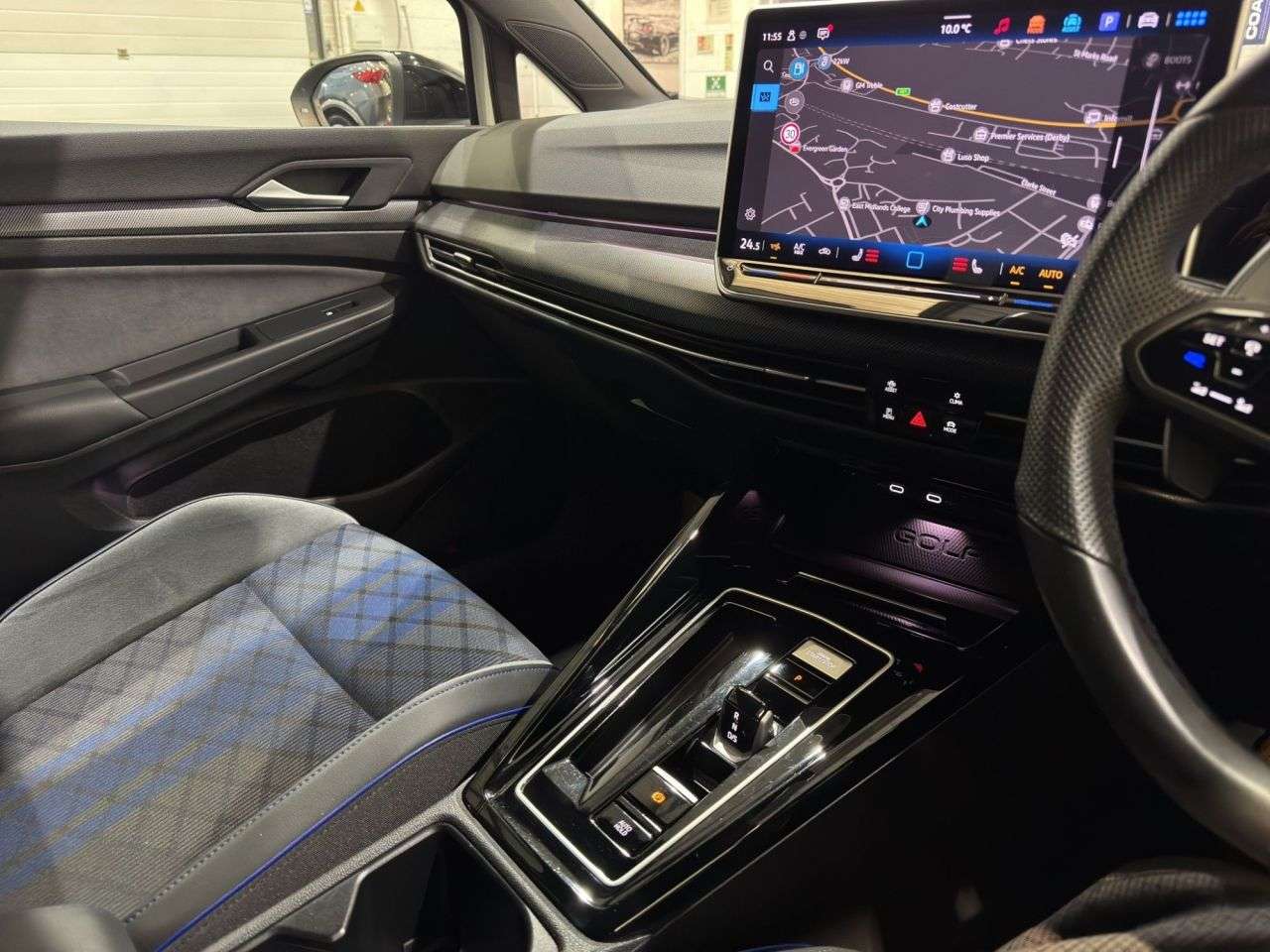 2025 VOLKSWAGEN GOLF 2025 VOLKSWAGEN GOLF