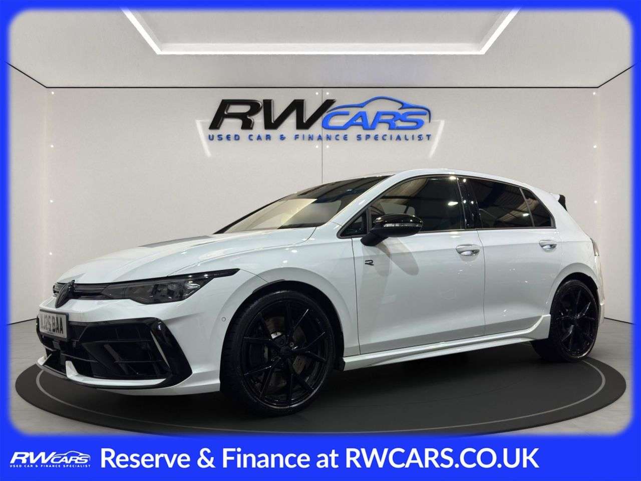 A 2025 VOLKSWAGEN GOLF 2.0 TSI R Black Edition Hatchback 5dr Petrol DSG 4Motion Euro 6 (s/s) (333 A 2025 VOLKSWAGEN GOLF 2.0 TSI R Black Edition Hatchback 5dr Petrol DSG 4Motion Euro 6 (s/s) (333