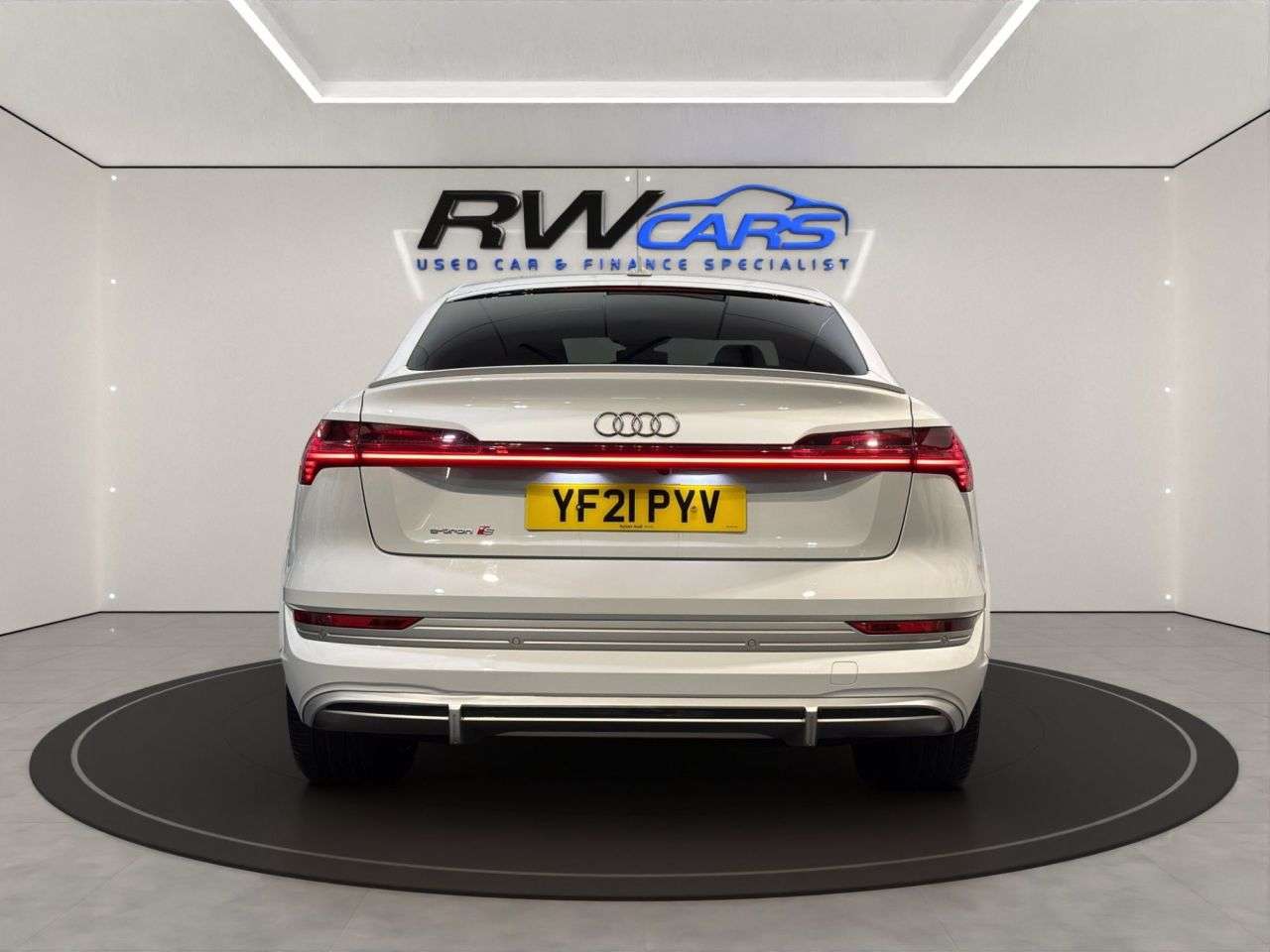 2021 AUDI E-TRON S 2021 AUDI E-TRON S