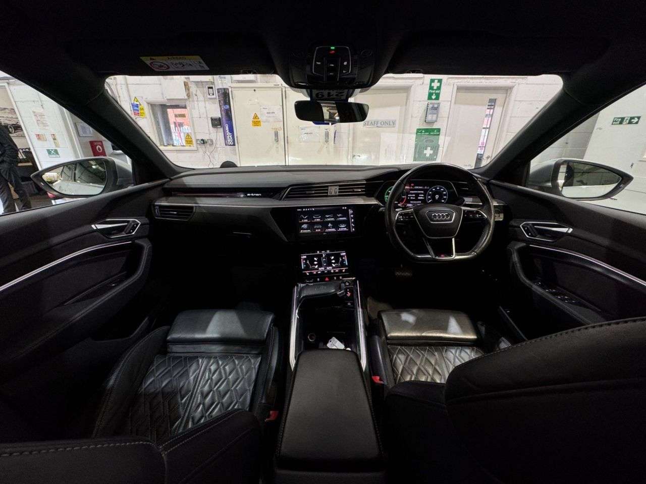 2021 AUDI E-TRON S 2021 AUDI E-TRON S