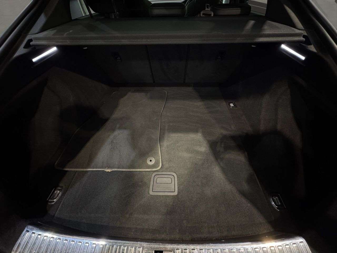 2021 AUDI E-TRON S 2021 AUDI E-TRON S