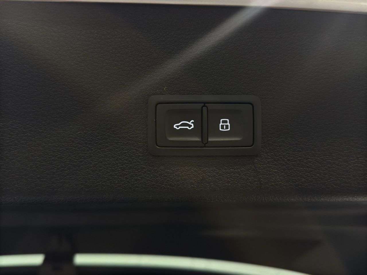 2021 AUDI E-TRON S 2021 AUDI E-TRON S