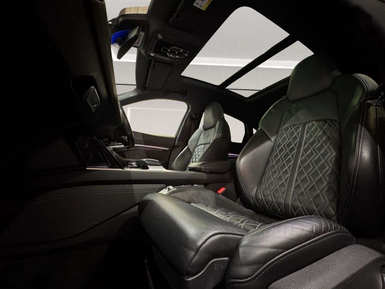 2021 AUDI E-TRON S 2021 AUDI E-TRON S