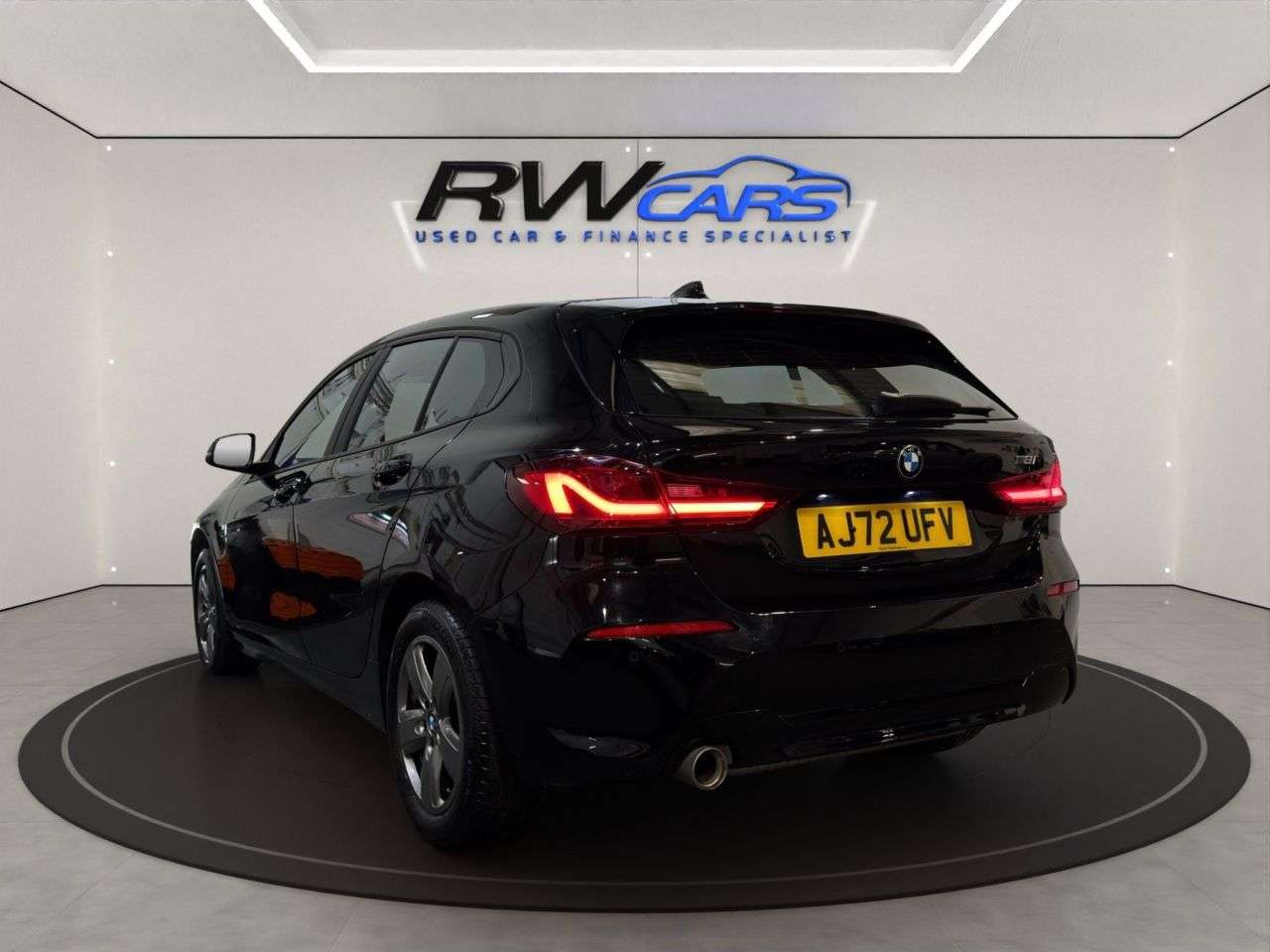 A 2022 BMW 1 SERIES 1.5 118i SE (LCP) Hatchback 5dr Petrol Manual Euro 6 (s/s) (136 ps) A 2022 BMW 1 SERIES 1.5 118i SE (LCP) Hatchback 5dr Petrol Manual Euro 6 (s/s) (136 ps)