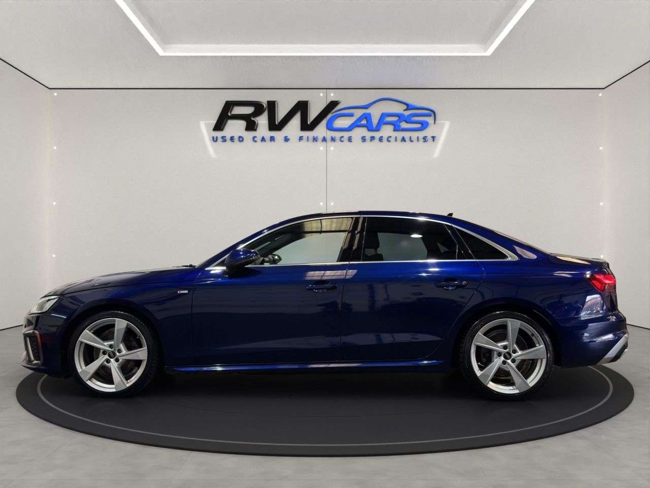 A 2022 AUDI A4 2.0 TFSI 35 S line Saloon 4dr Petrol S Tronic Euro 6 (s/s) (150 ps) A 2022 AUDI A4 2.0 TFSI 35 S line Saloon 4dr Petrol S Tronic Euro 6 (s/s) (150 ps)