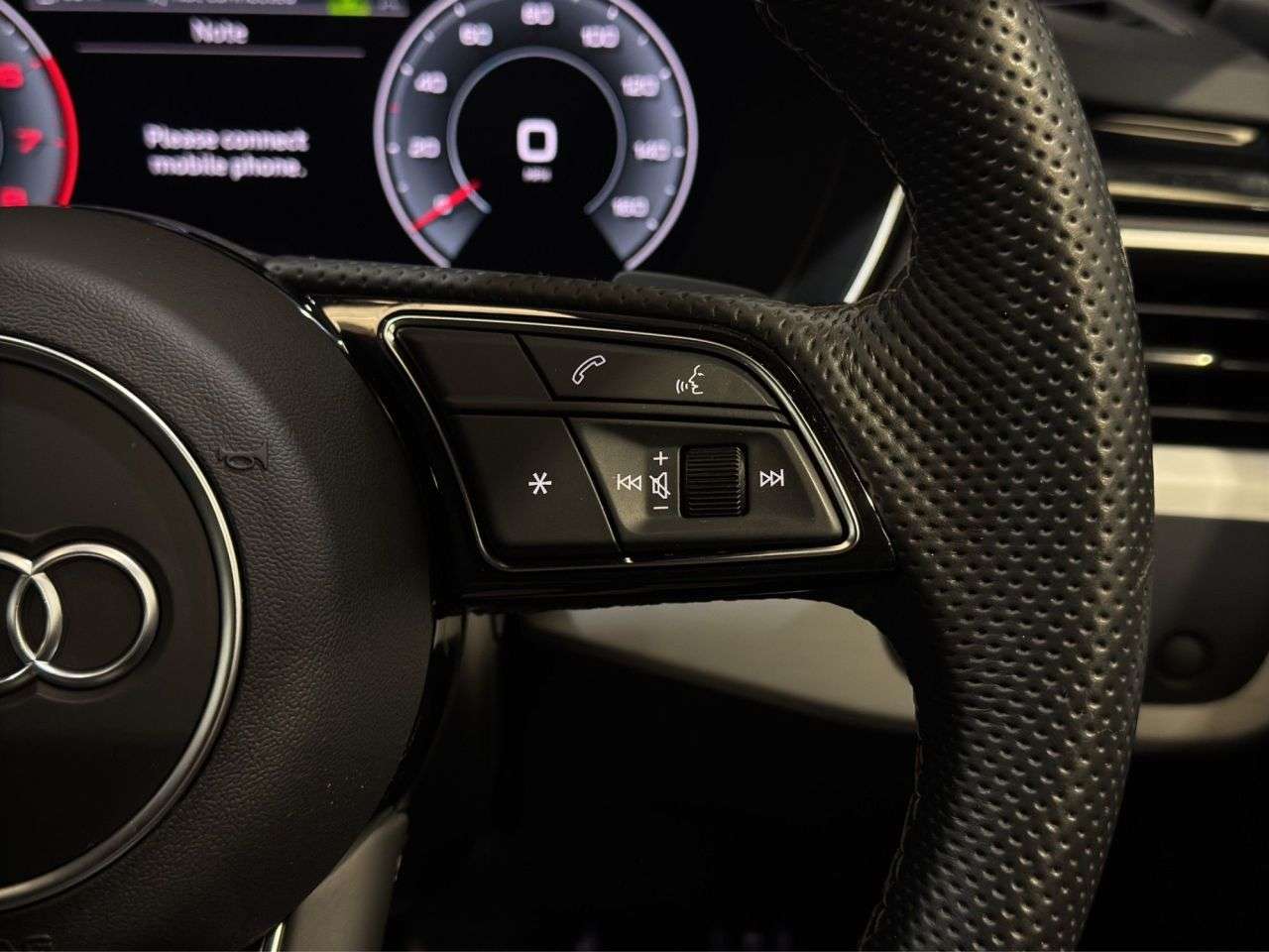 2022 AUDI A4 2022 AUDI A4