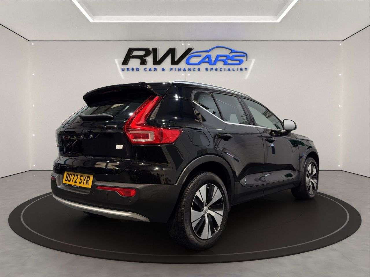 2022 VOLVO XC40 2022 VOLVO XC40