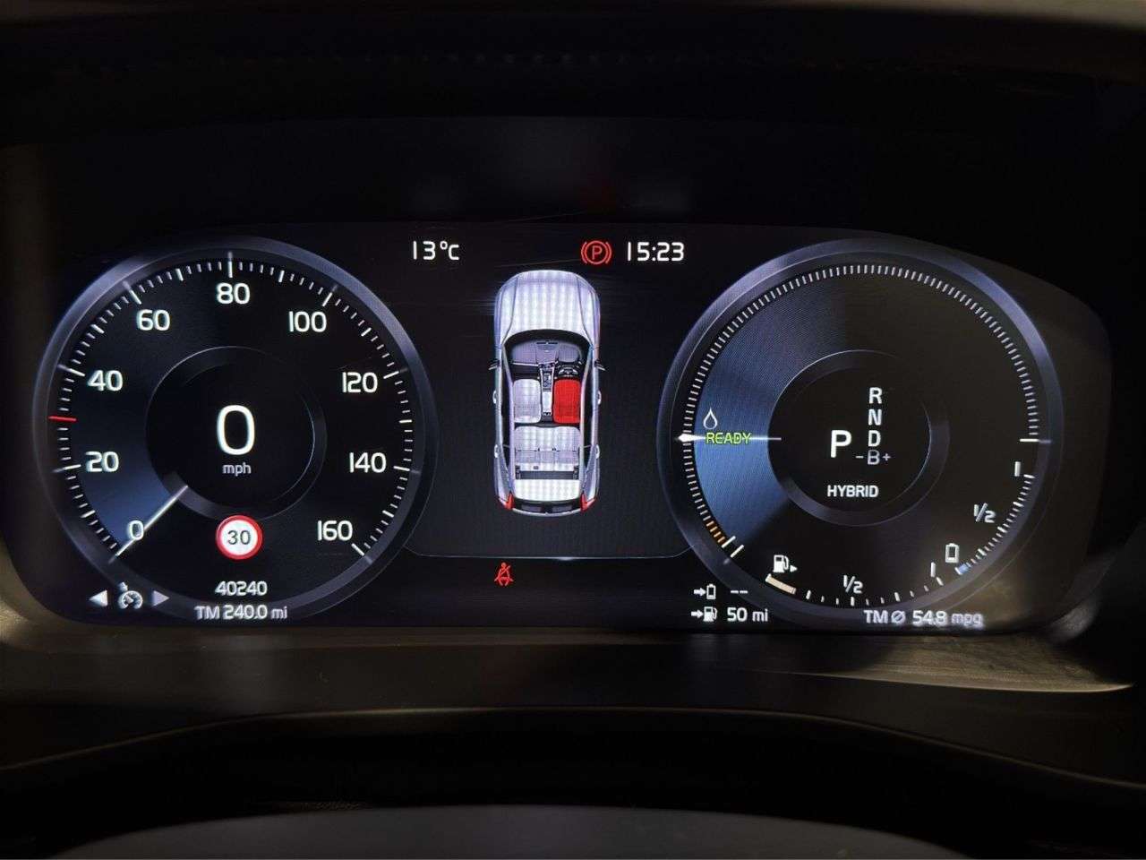 2022 VOLVO XC40 2022 VOLVO XC40