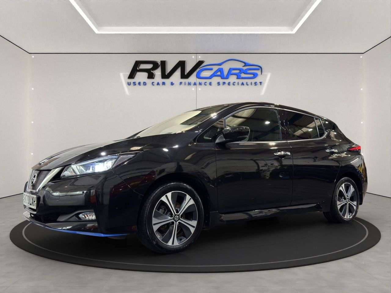 A 2020 NISSAN LEAF 62kWh e+ n-tec Hatchback 5dr Electric Auto (217 ps) A 2020 NISSAN LEAF 62kWh e+ n-tec Hatchback 5dr Electric Auto (217 ps)