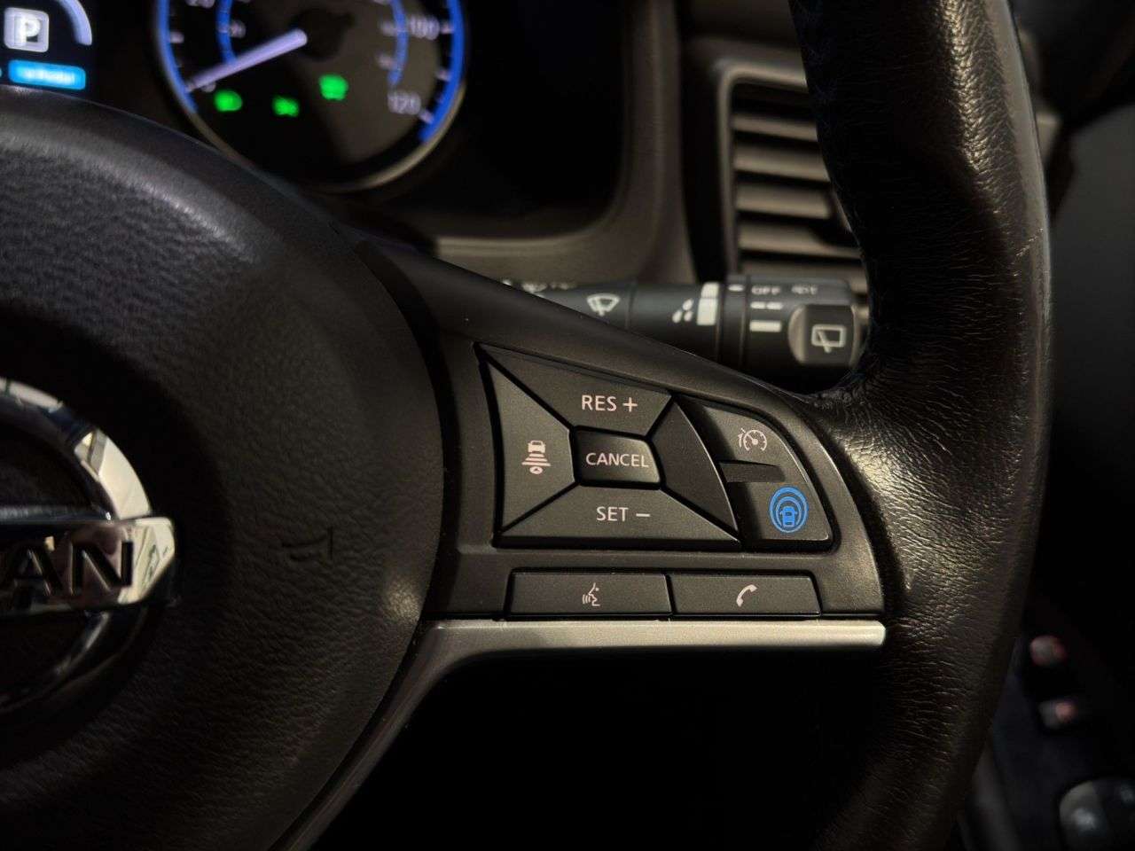 2020 NISSAN LEAF 2020 NISSAN LEAF