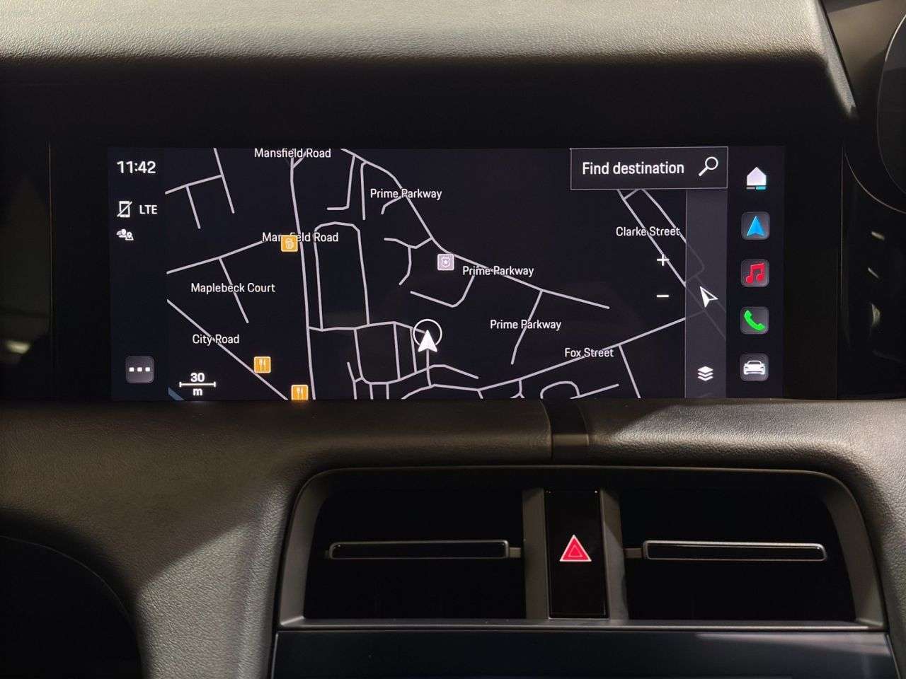 2022 PORSCHE TAYCAN 2022 PORSCHE TAYCAN