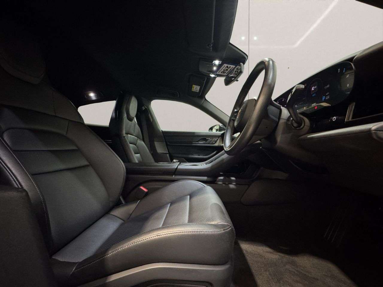 2022 PORSCHE TAYCAN 2022 PORSCHE TAYCAN