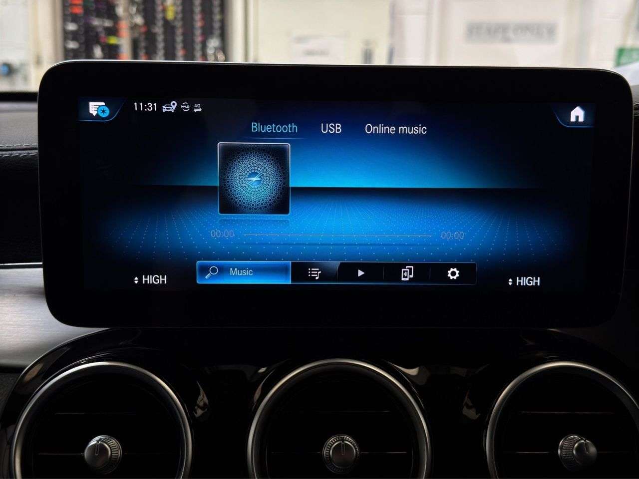 2021 MERCEDES-BENZ GLC 2021 MERCEDES-BENZ GLC