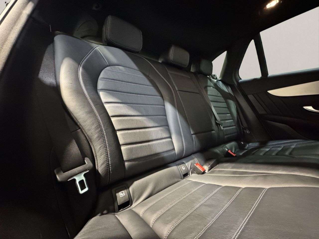 2021 MERCEDES-BENZ GLC 2021 MERCEDES-BENZ GLC