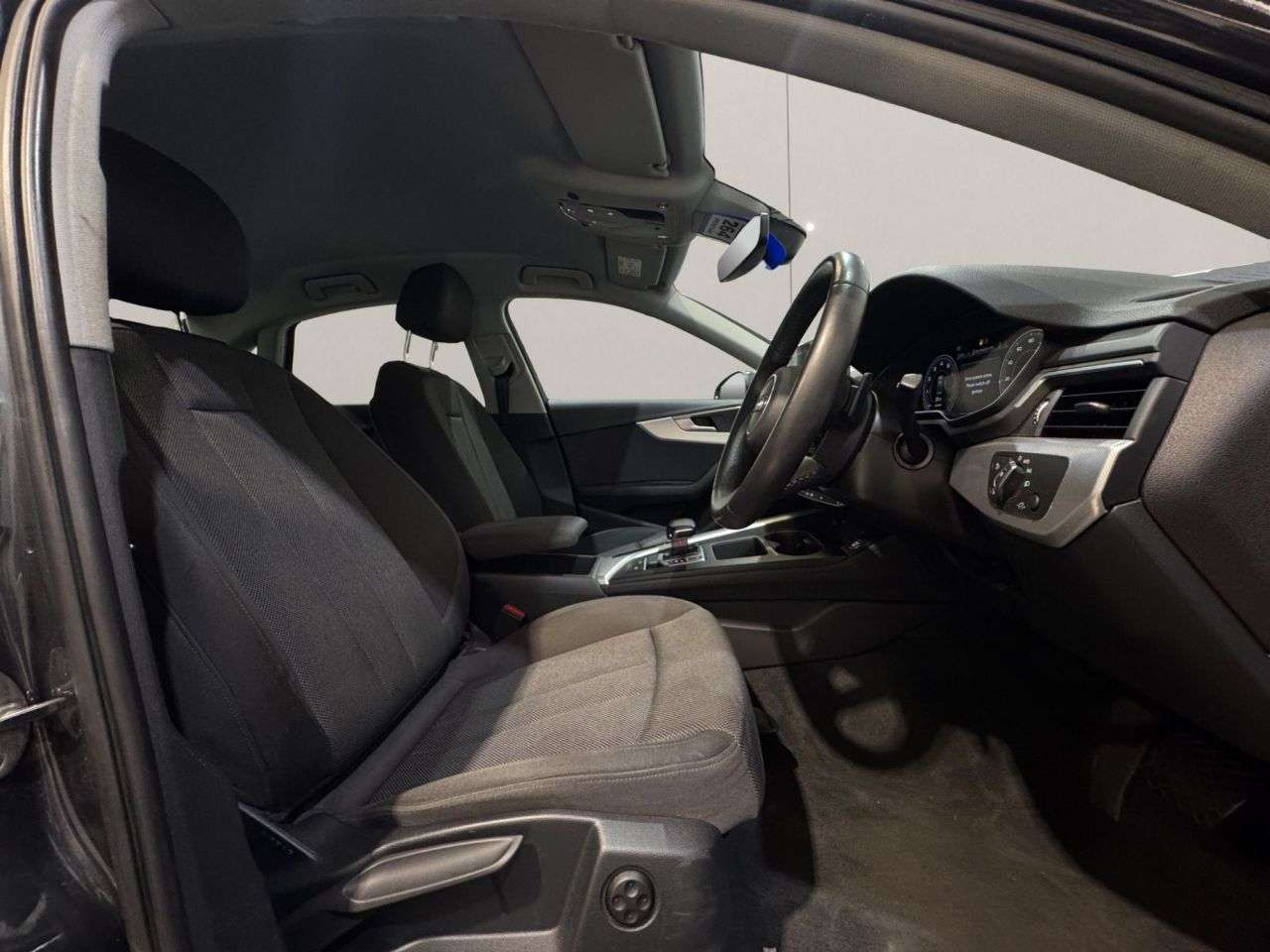 2023 AUDI A4 2023 AUDI A4