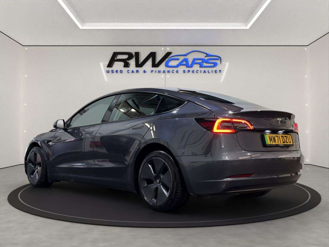 A 2021 TESLA MODEL 3 (Dual Motor) Long Range Saloon 4dr Electric Auto 4WDE (346 ps) A 2021 TESLA MODEL 3 (Dual Motor) Long Range Saloon 4dr Electric Auto 4WDE (346 ps)