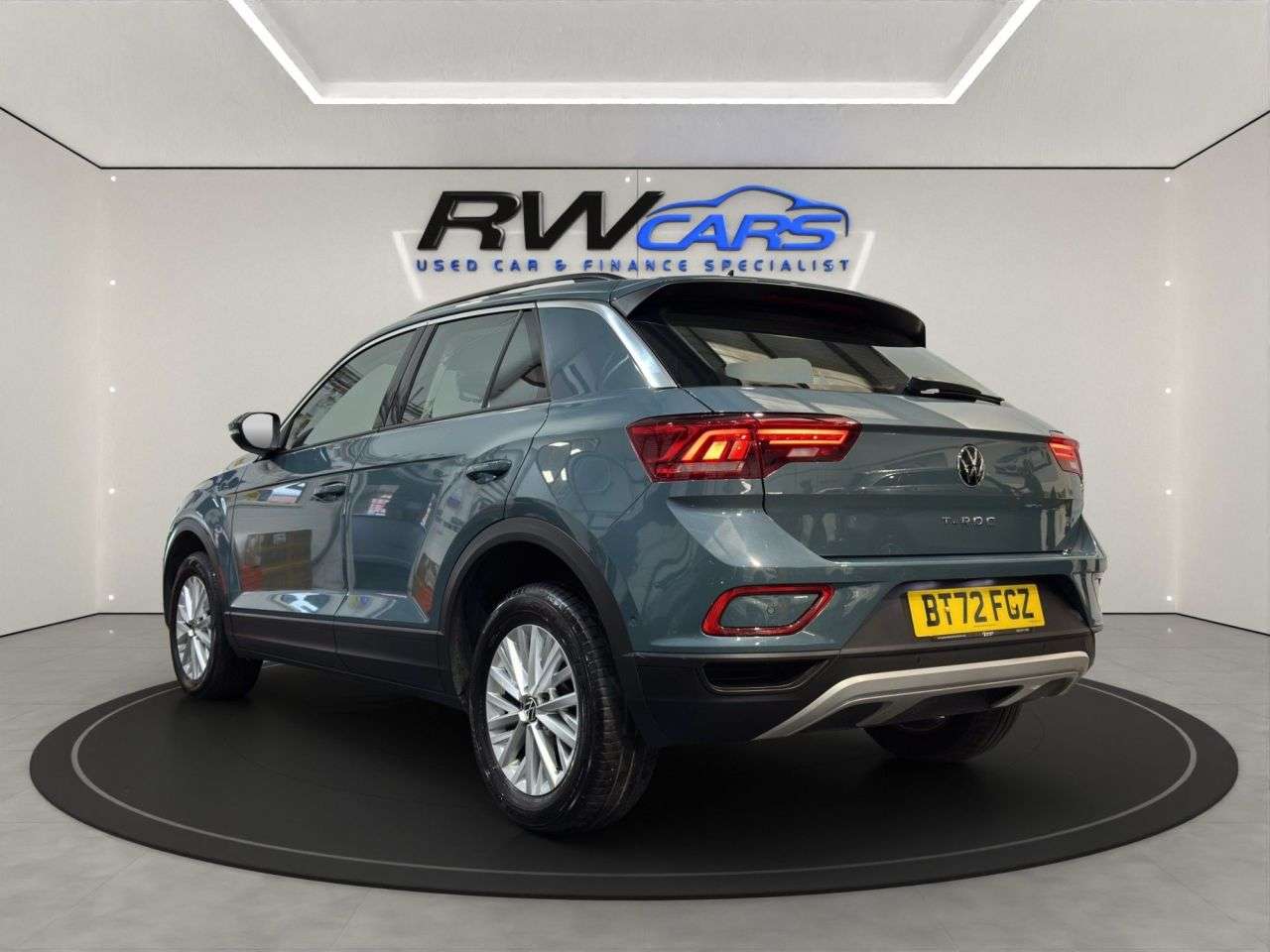 A 2023 VOLKSWAGEN T-ROC 1.5 TSI Life SUV 5dr Petrol DSG Euro 6 (s/s) (150 ps) A 2023 VOLKSWAGEN T-ROC 1.5 TSI Life SUV 5dr Petrol DSG Euro 6 (s/s) (150 ps)