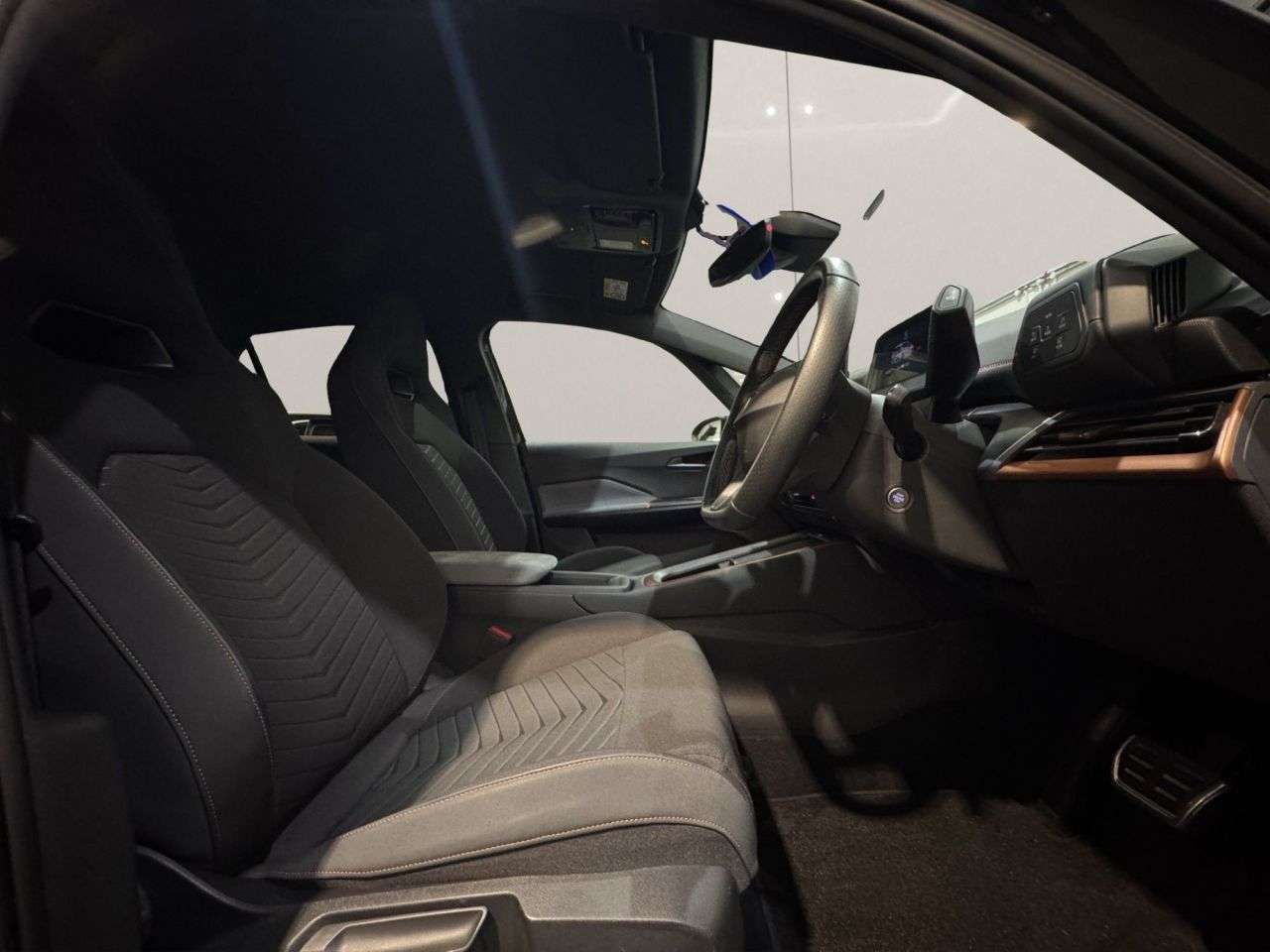 2022 CUPRA BORN 2022 CUPRA BORN