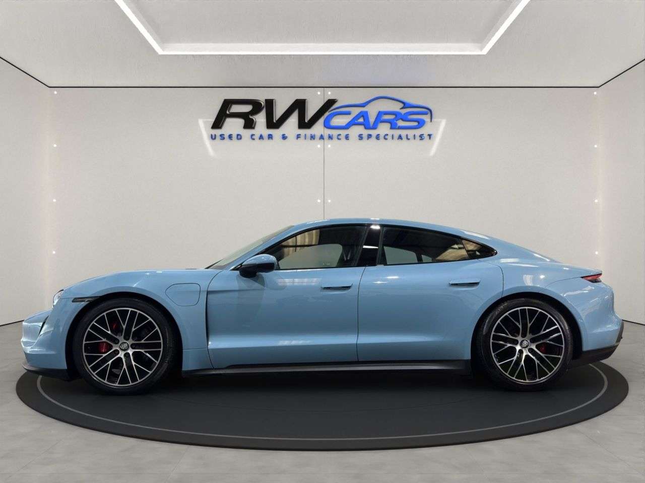 A 2020 PORSCHE TAYCAN Performance 79.2kWh 4S Saloon 4dr Electric Auto 4WD (530 ps) A 2020 PORSCHE TAYCAN Performance 79.2kWh 4S Saloon 4dr Electric Auto 4WD (530 ps)