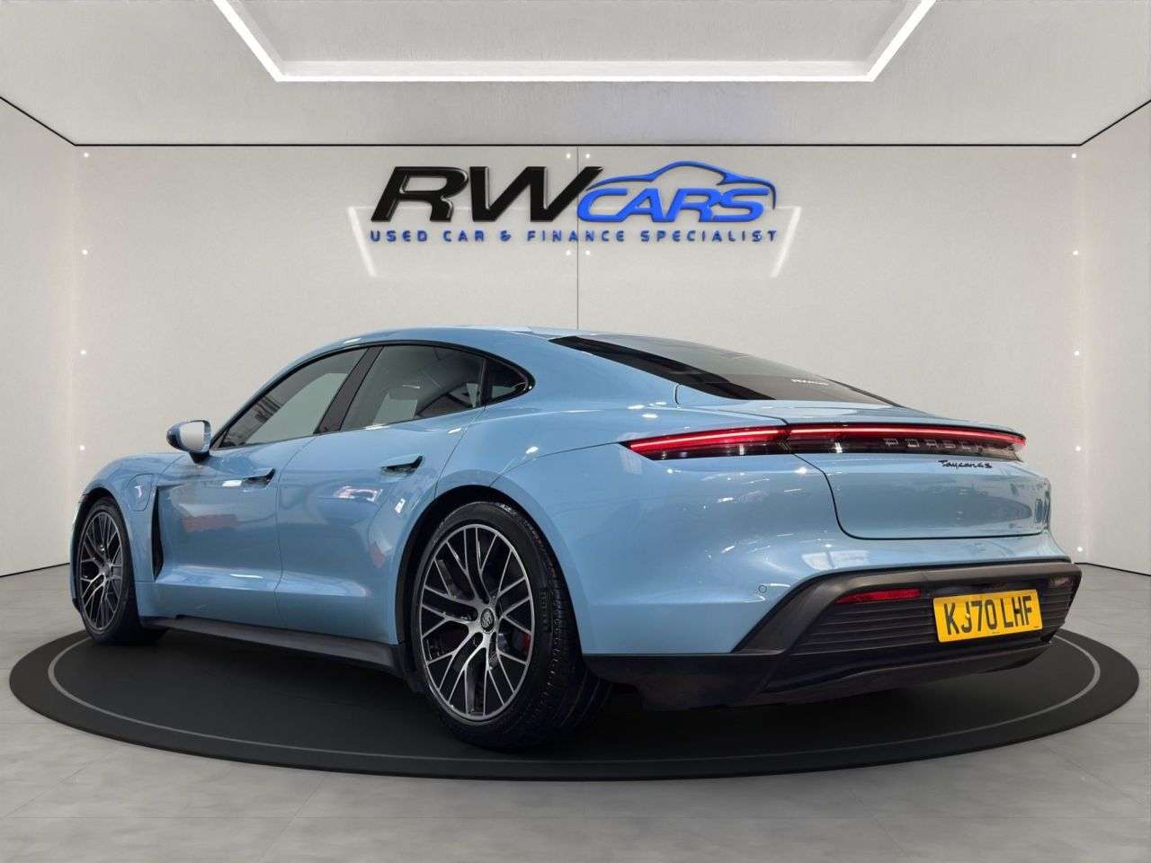 A 2020 PORSCHE TAYCAN Performance 79.2kWh 4S Saloon 4dr Electric Auto 4WD (530 ps) A 2020 PORSCHE TAYCAN Performance 79.2kWh 4S Saloon 4dr Electric Auto 4WD (530 ps)