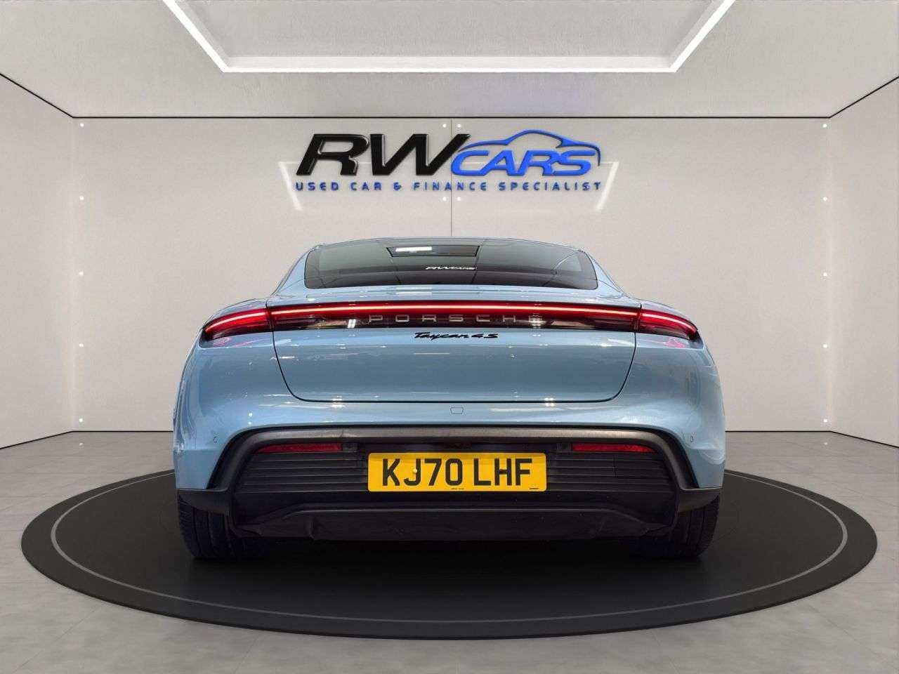 2020 PORSCHE TAYCAN 2020 PORSCHE TAYCAN