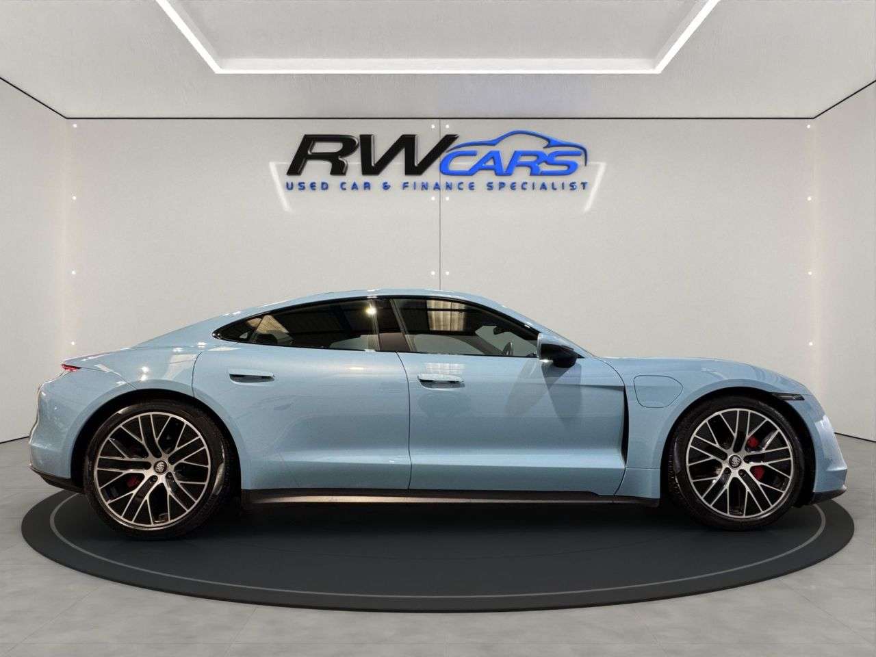 2020 PORSCHE TAYCAN 2020 PORSCHE TAYCAN