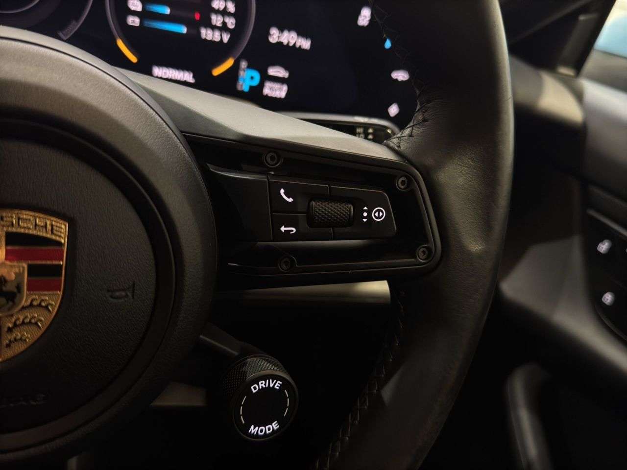 2020 PORSCHE TAYCAN 2020 PORSCHE TAYCAN