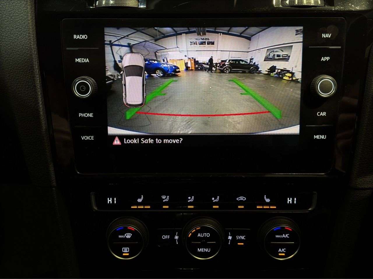 2020 VOLKSWAGEN GOLF 2020 VOLKSWAGEN GOLF