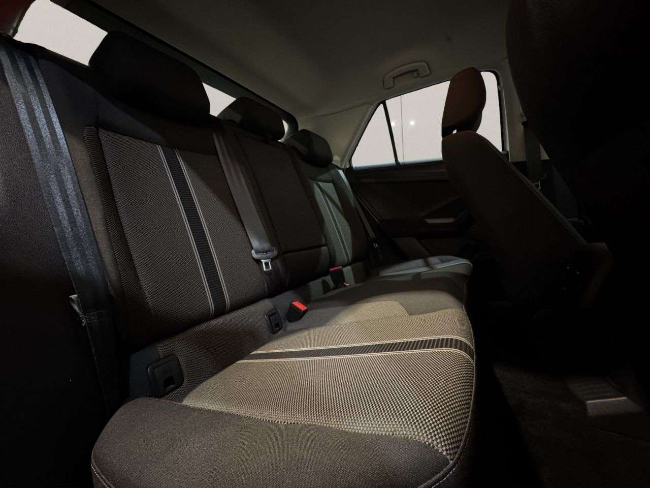 2020 VOLKSWAGEN T-ROC 2020 VOLKSWAGEN T-ROC