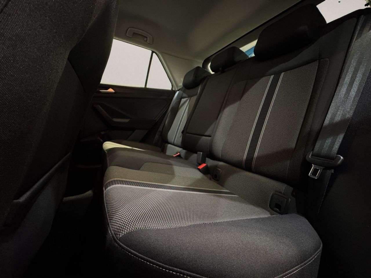 2020 VOLKSWAGEN T-ROC 2020 VOLKSWAGEN T-ROC