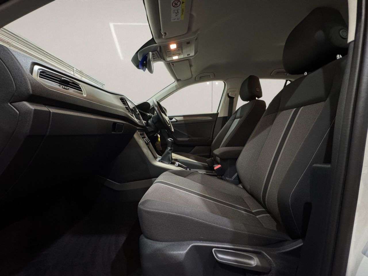 2020 VOLKSWAGEN T-ROC 2020 VOLKSWAGEN T-ROC