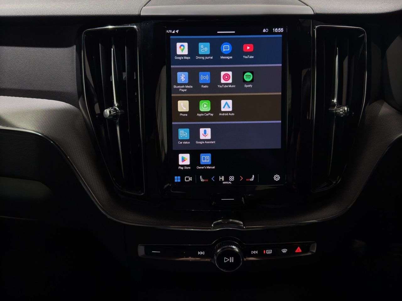 2022 VOLVO XC60 2022 VOLVO XC60