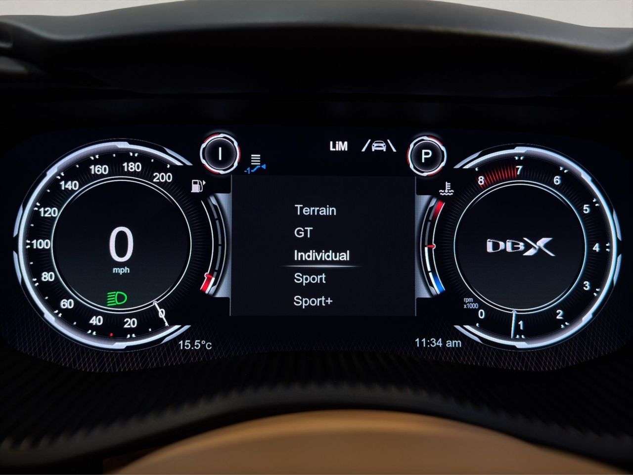 2020 ASTON MARTIN DBX 2020 ASTON MARTIN DBX